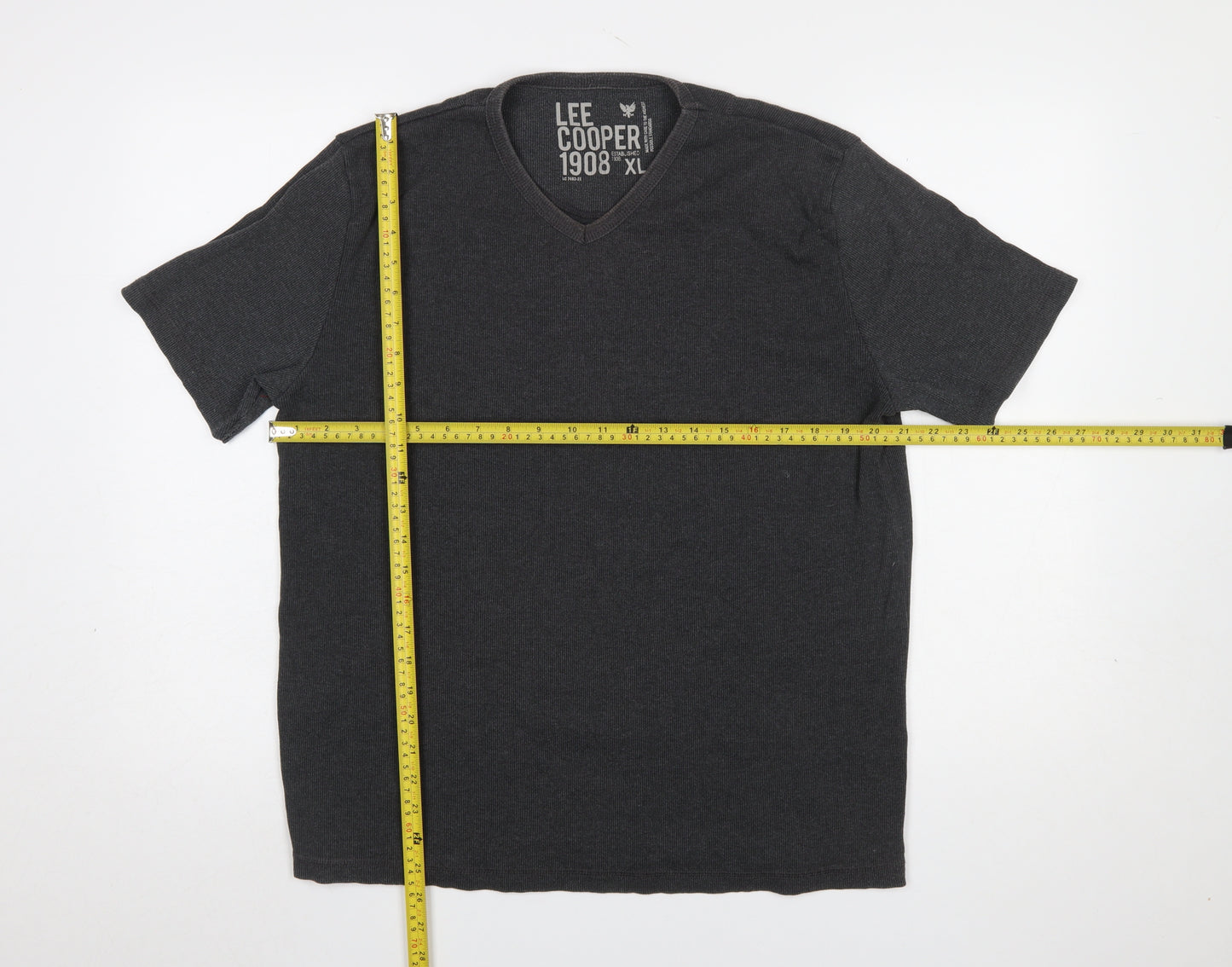 Lee Cooper Men's Black V-Neck Short Sleeve T-Shirt XL
