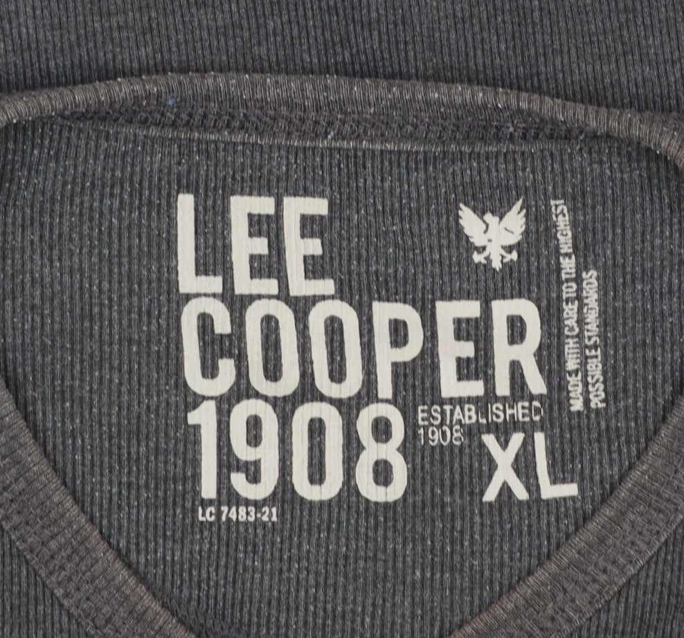 Lee Cooper Men's Black V-Neck Short Sleeve T-Shirt XL
