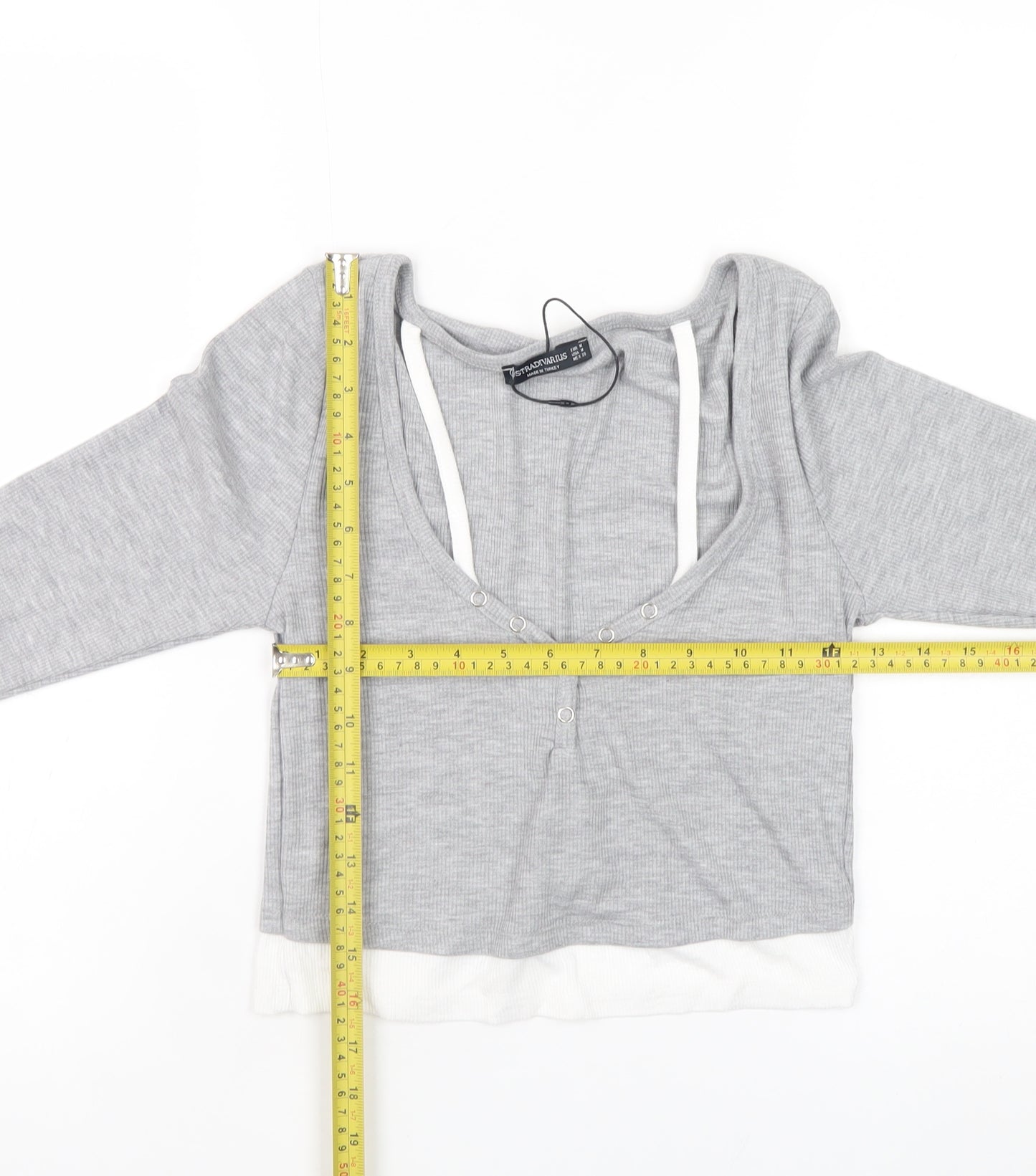 Stradivarius Women’s Grey Cropped Long Sleeve V-Neck Button T-Shirt Size 12