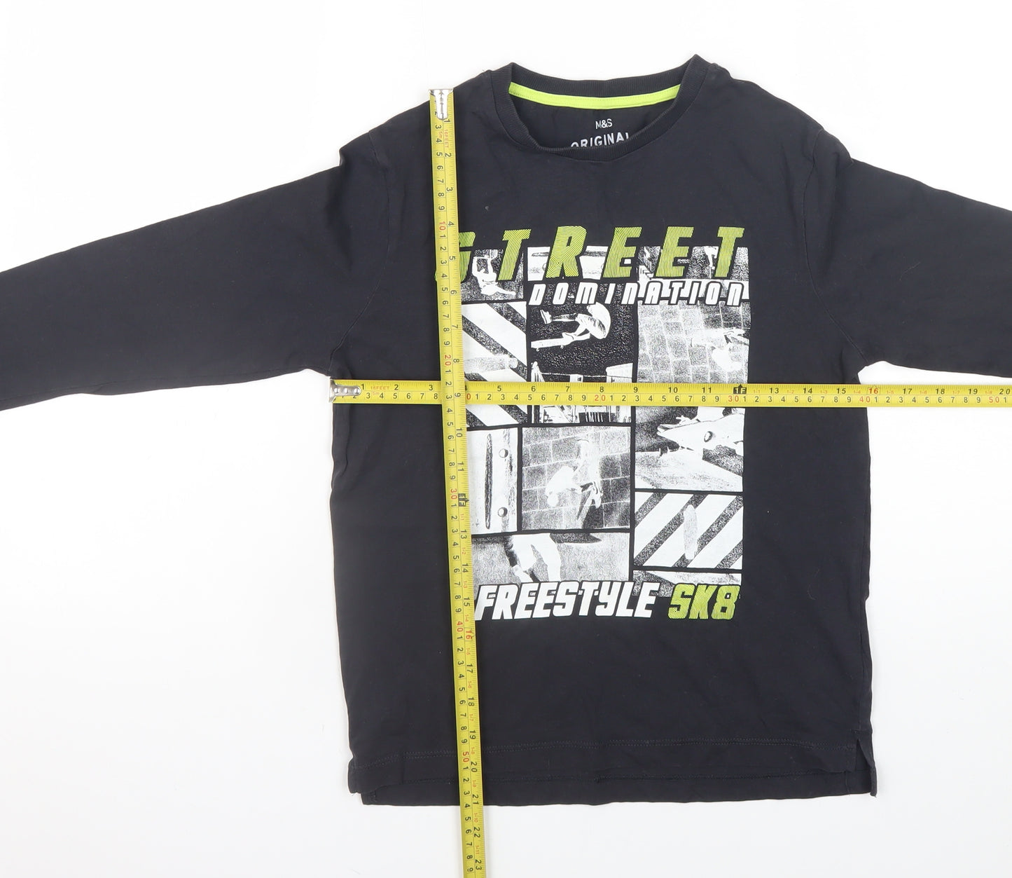Marks and Spencer Boys Black Long Sleeve Skate Graphic T-Shirt 10-11 Years