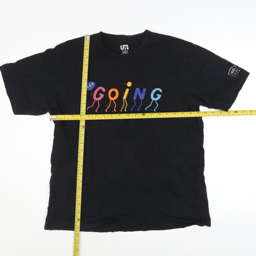 Uniqlo Men Black Keep Going Graphic T-Shirt L Short Sleeve Cotton