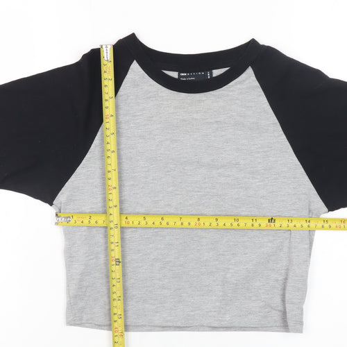 ASOS DESIGN Women’s Grey Black Cropped Raglan T-Shirt UK 10