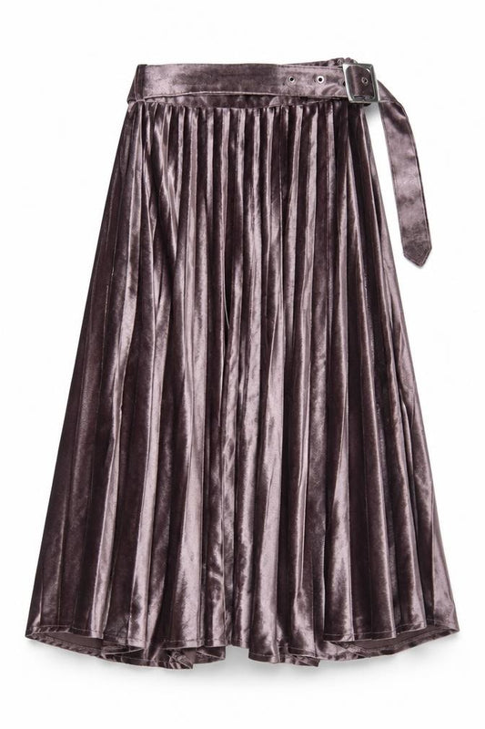 Front view of Missguided Petite Purple Velvet Pleated Midi Skirt, size 6
