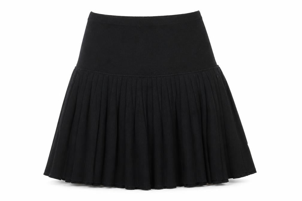 Front view of Windsmoor women’s black pleated wool blend knee length skirt m