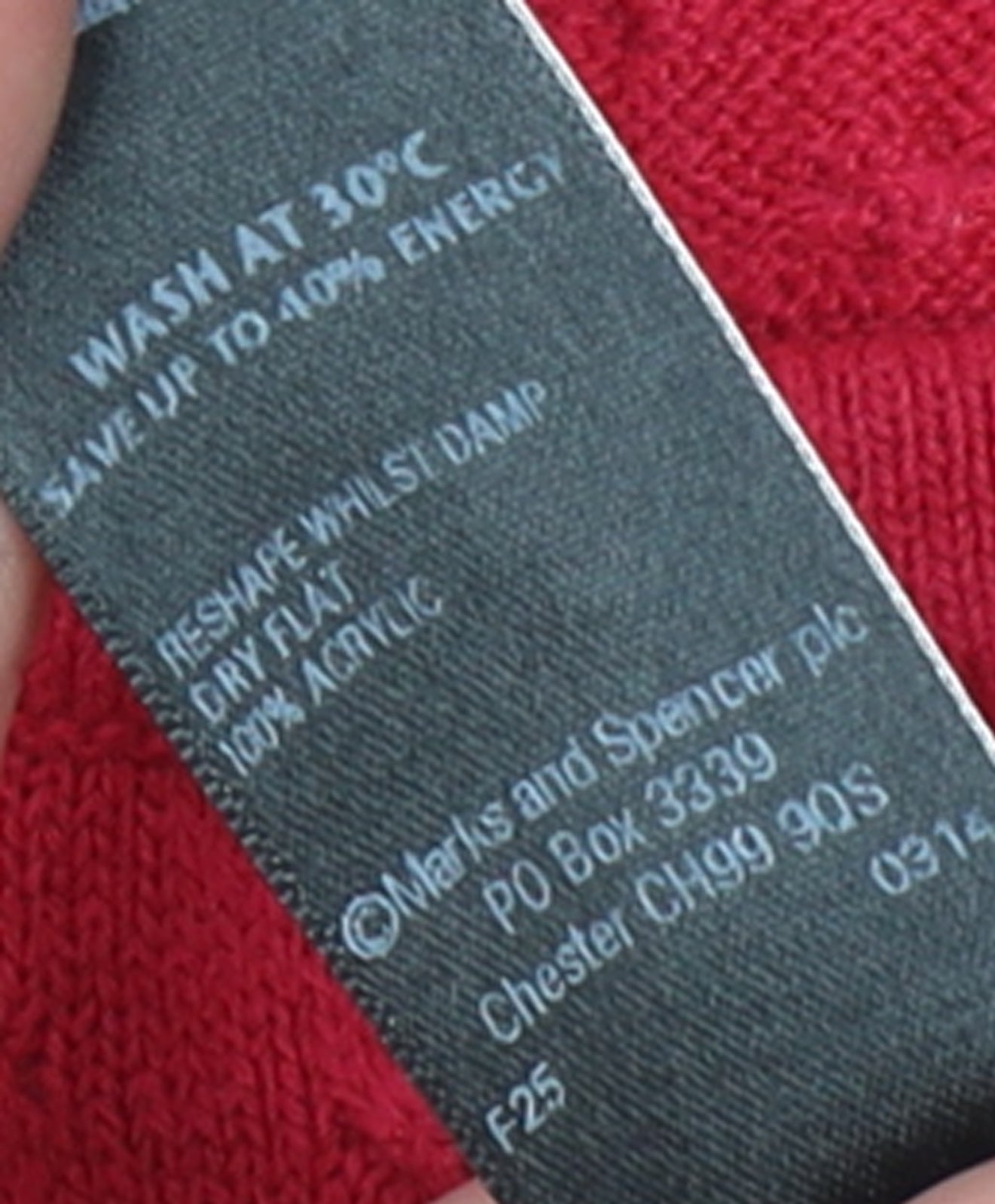 Marks and Spencer Women’s Red 3/4 Sleeve Round Neck Knit Jumper Size 16