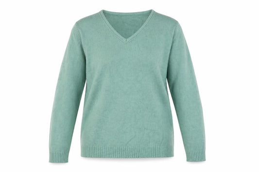 Front view of VILA women’s green v-neck knit jumper, size XL
