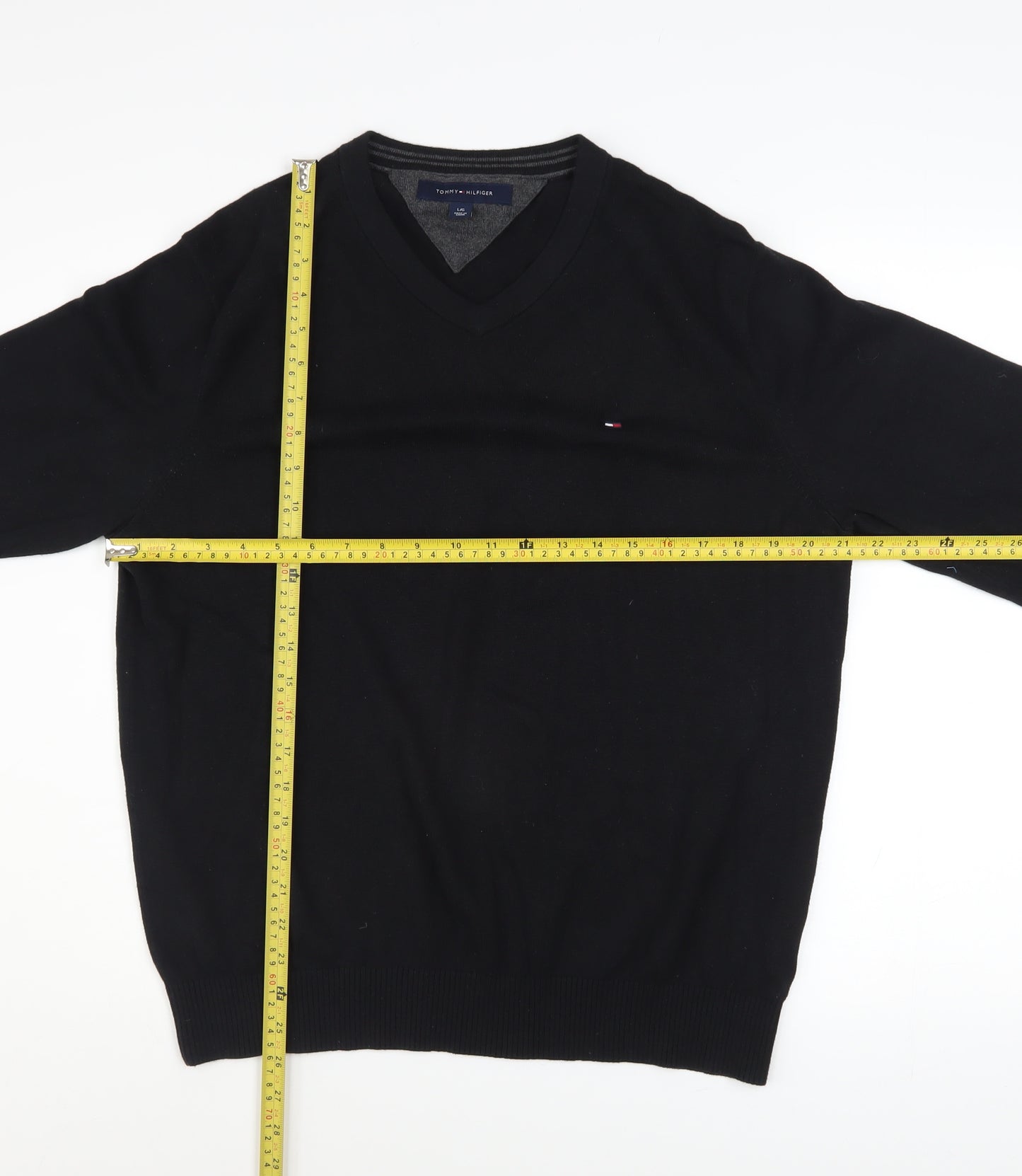 Tommy Hilfiger Men's Black Cotton V-Neck Jumper Size L