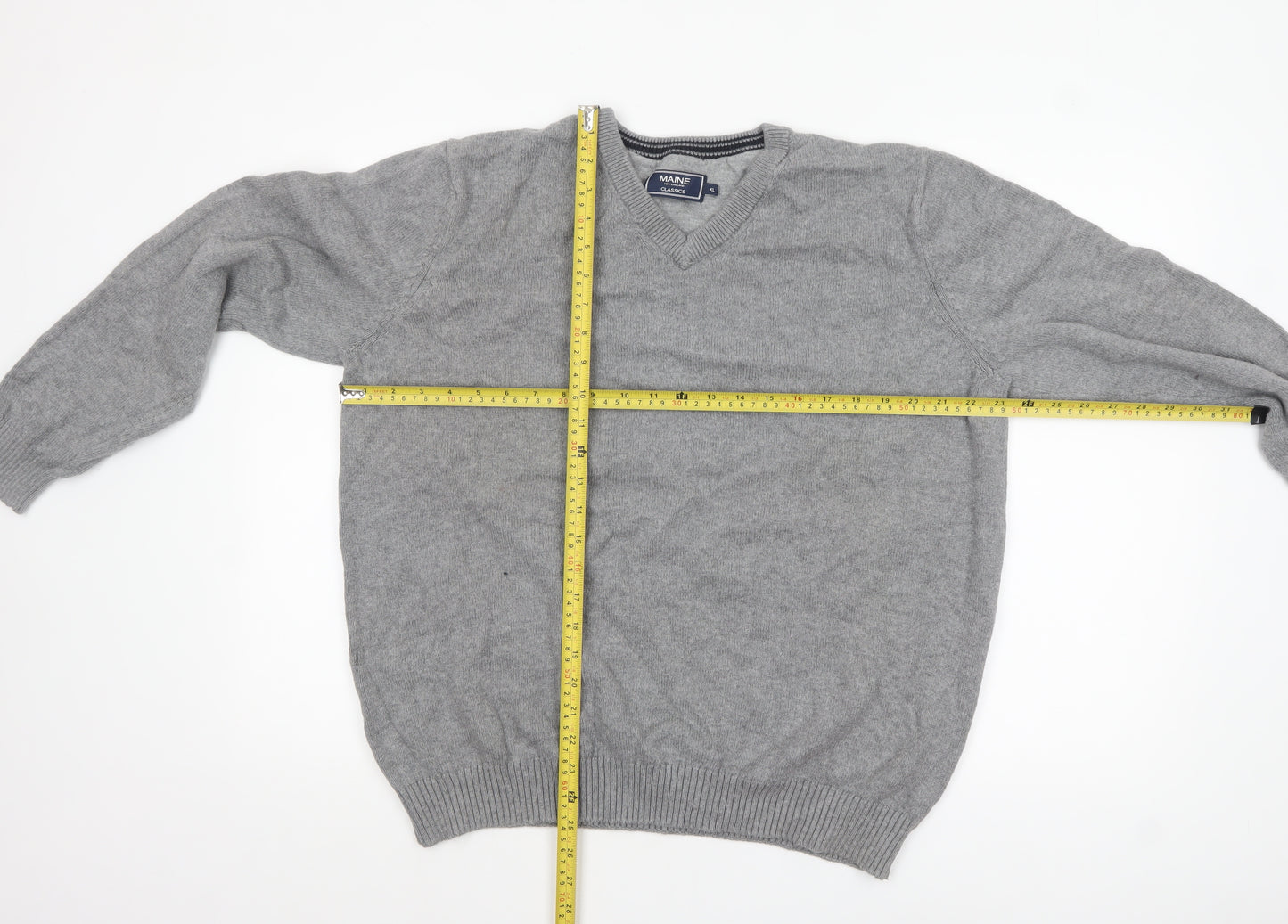 Maine New England Men's Grey Wool V-Neck Pullover Jumper XL