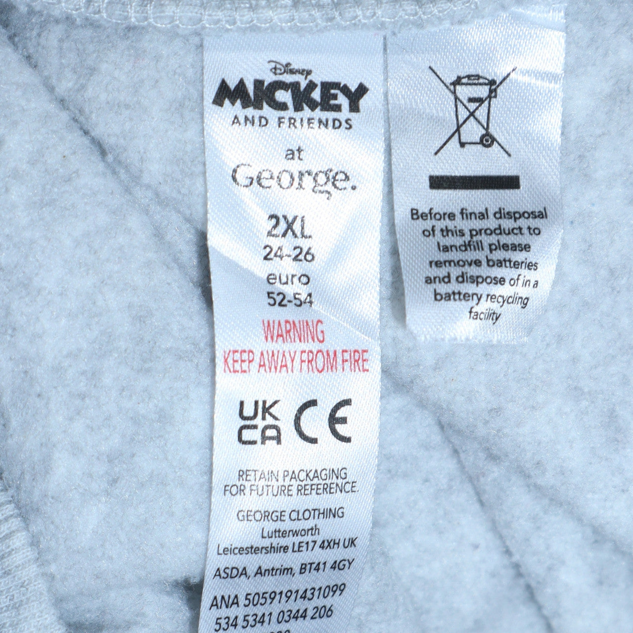 George Disney Women's Grey 2XL Mickey & Minnie Christmas Sweatshirt