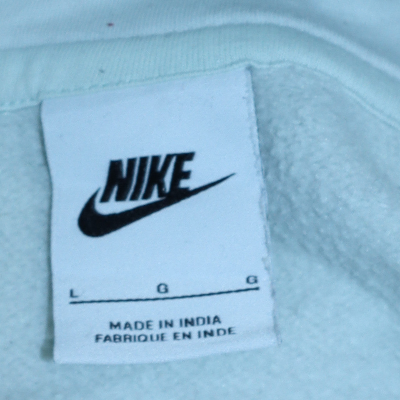 Nike Men's White Pullover Hoodie Size L Logo Fleece Sportswear