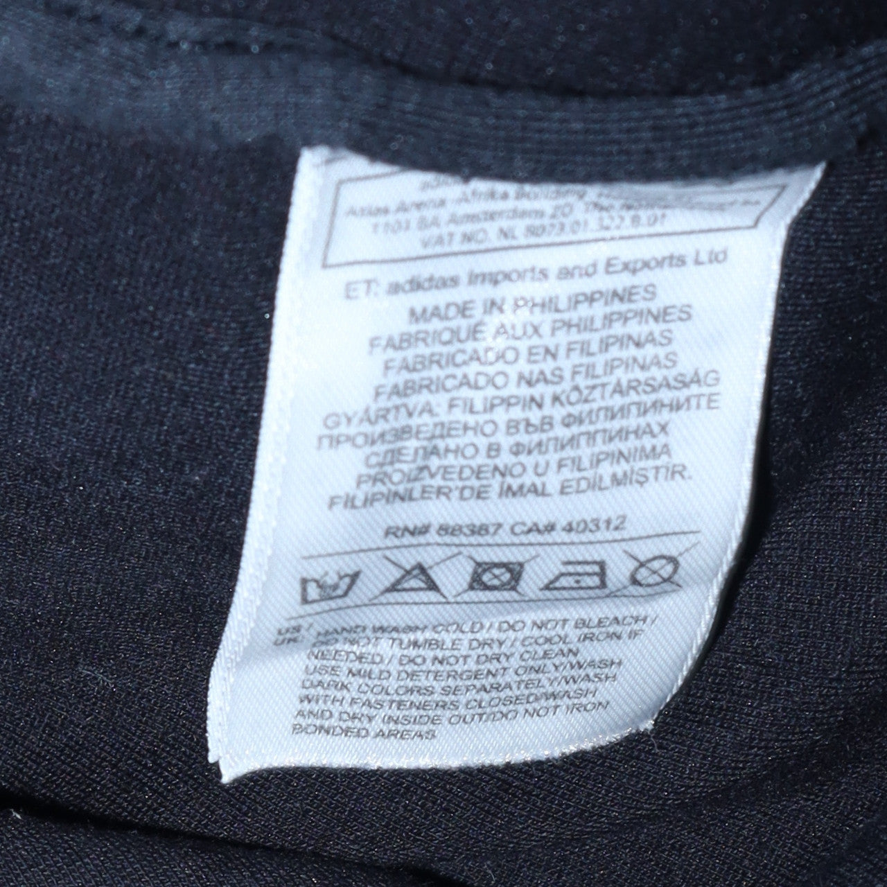 Adidas Men’s Black XL Crew Neck Pullover Sweatshirt with Zipped Pockets