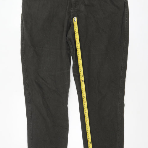 Bill Blass Women’s Black Stretch Straight Jeans Size 16