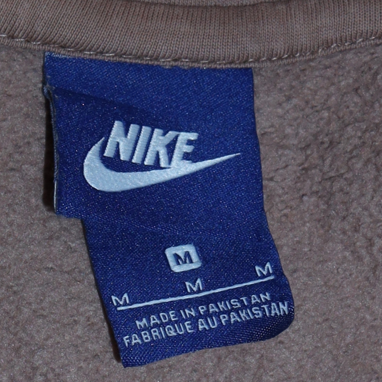 Nike Women’s Beige Pullover Hoodie M Cotton Blend Logo Sweatshirt