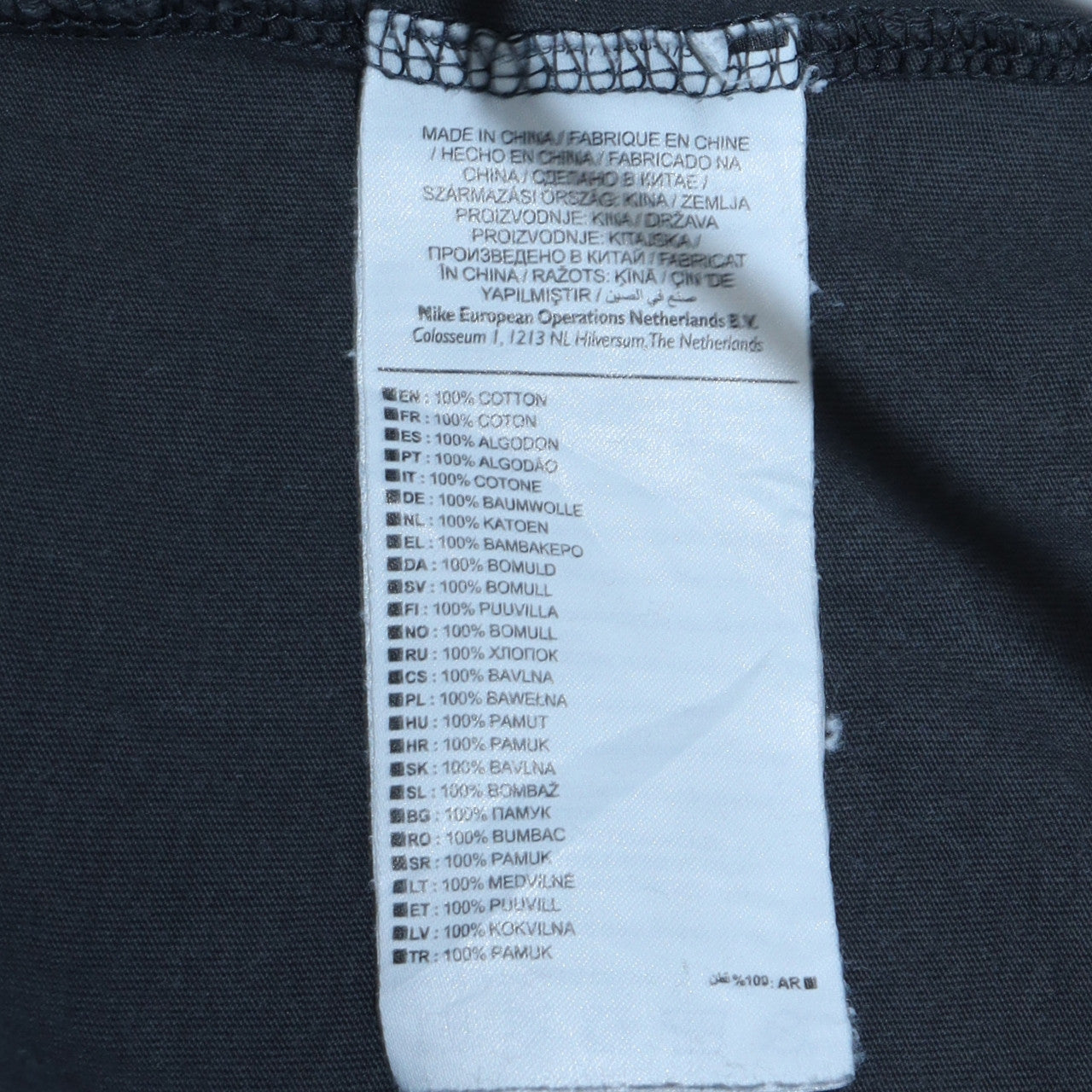 Nike Men's Black XL Athletic Fit Cotton Graphic T-Shirt