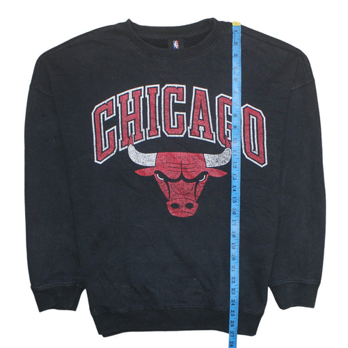Gildan Men's Black Chicago Bulls Logo Pullover Sweatshirt L