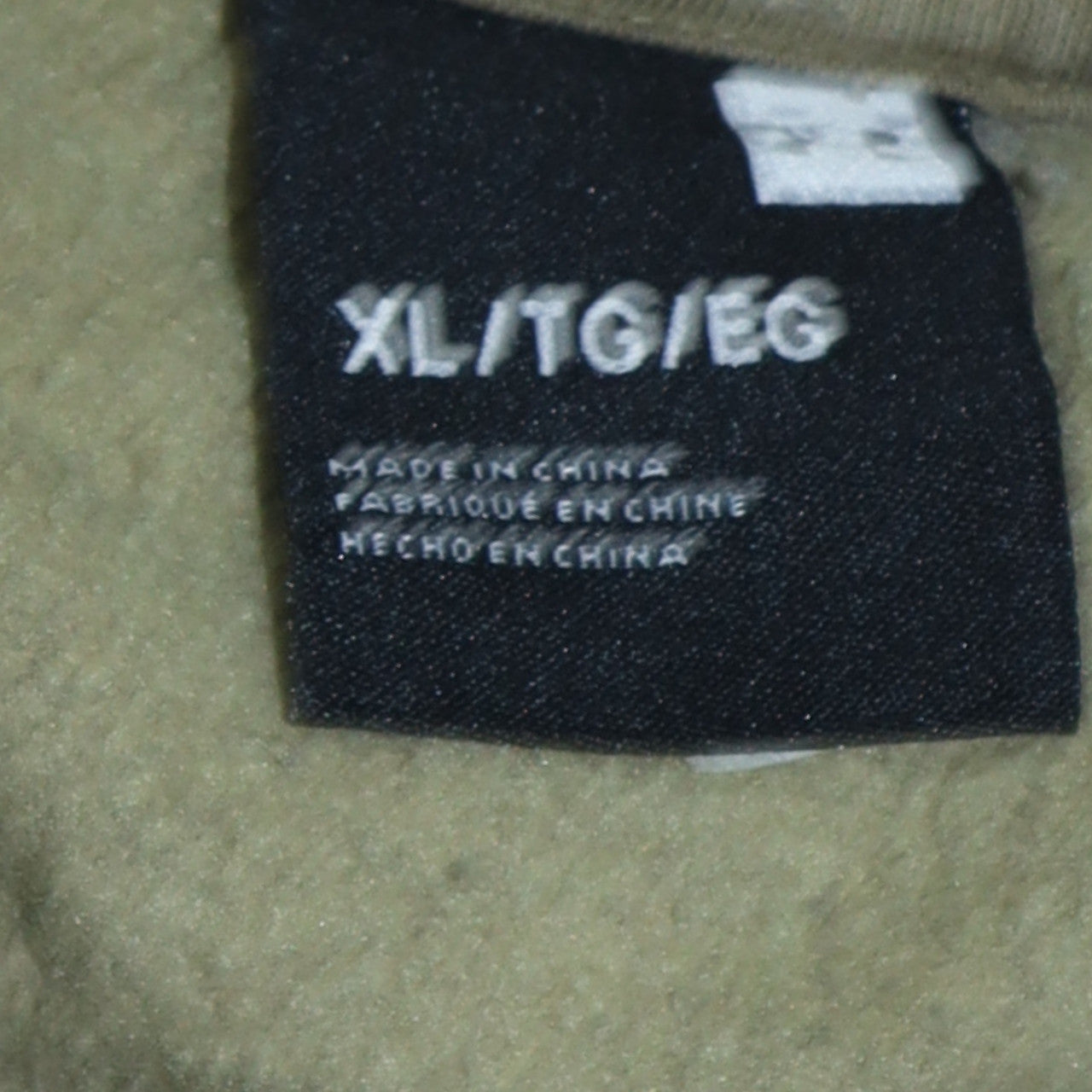 Under Armour Men's Green XL Pullover Hoodie with Logo Print