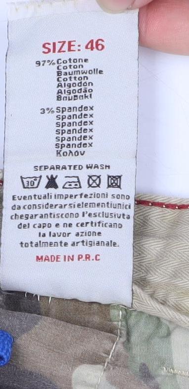 Montezemolo Men's Beige Cotton Cargo Shorts Size 46 Regular Fit