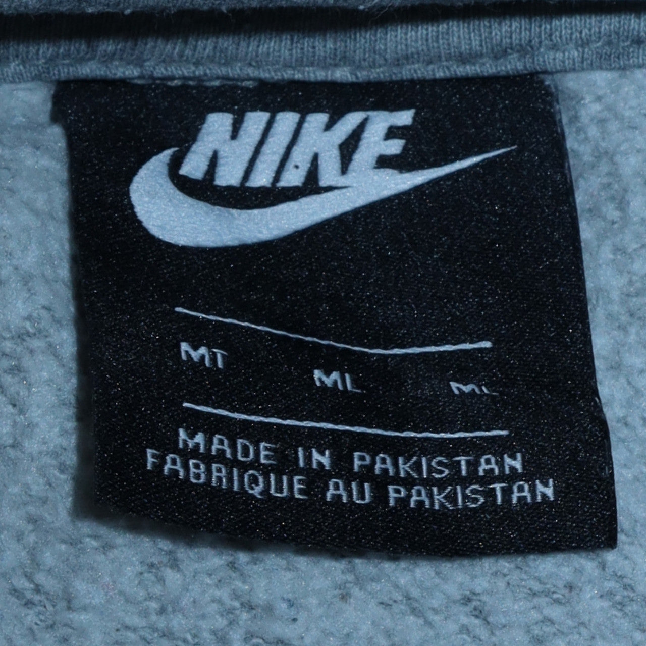 Nike Men's Grey Pullover Hoodie M Regular Fit Fleece Sweatshirt