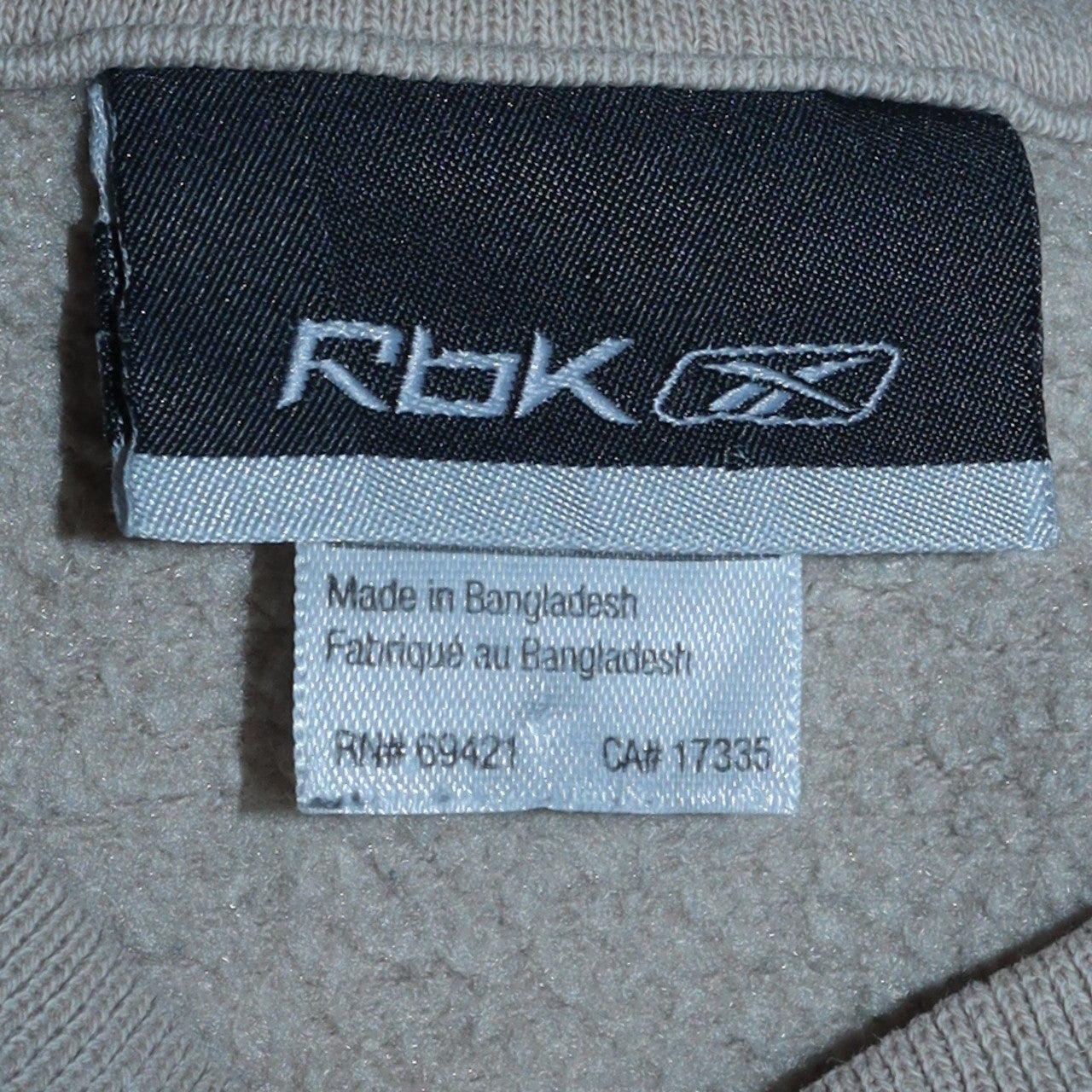 Reebok Women Beige Crew Neck Pullover Sweatshirt Size M