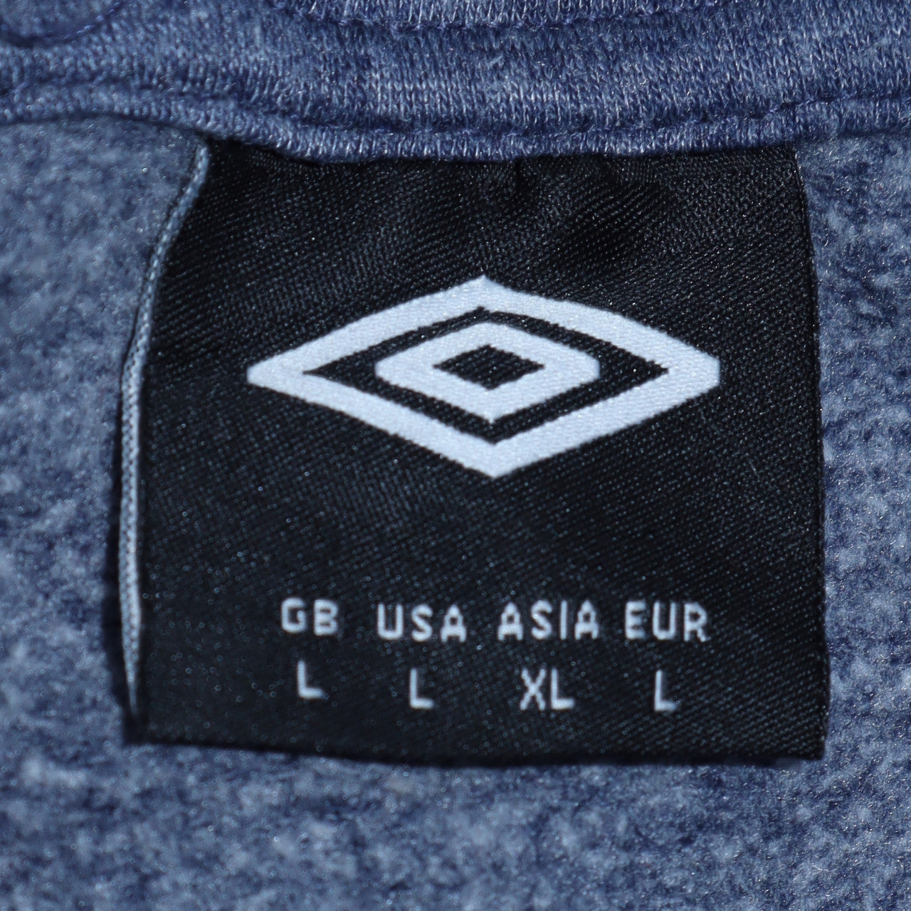 Umbro Men's Blue Pullover Hoodie Large Sports Fleece Sweatshirt