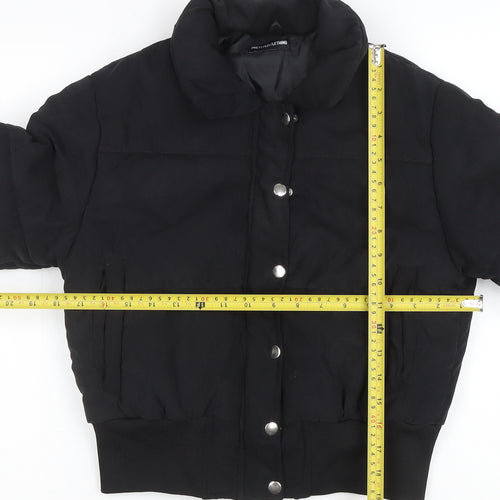 PrettyLittleThing Womens Black Cropped Puffer Jacket Size 6