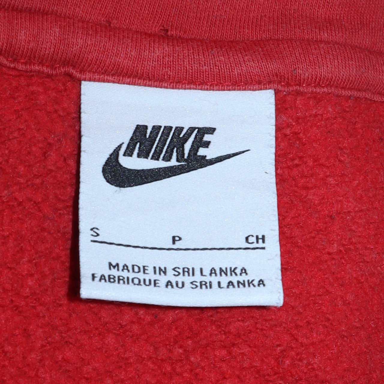Nike Men’s Red Pullover Hoodie Small Logo Fleece Sweatshirt