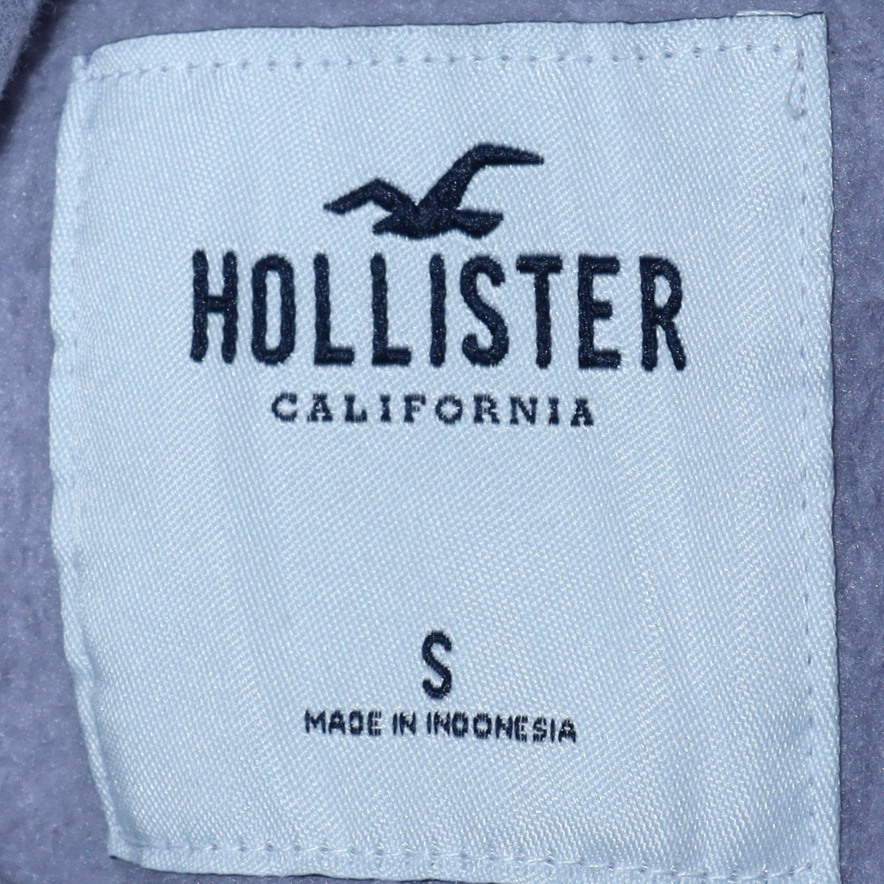 Hollister Women Lavender Hoodie Small Pullover Drawstring Logo Print