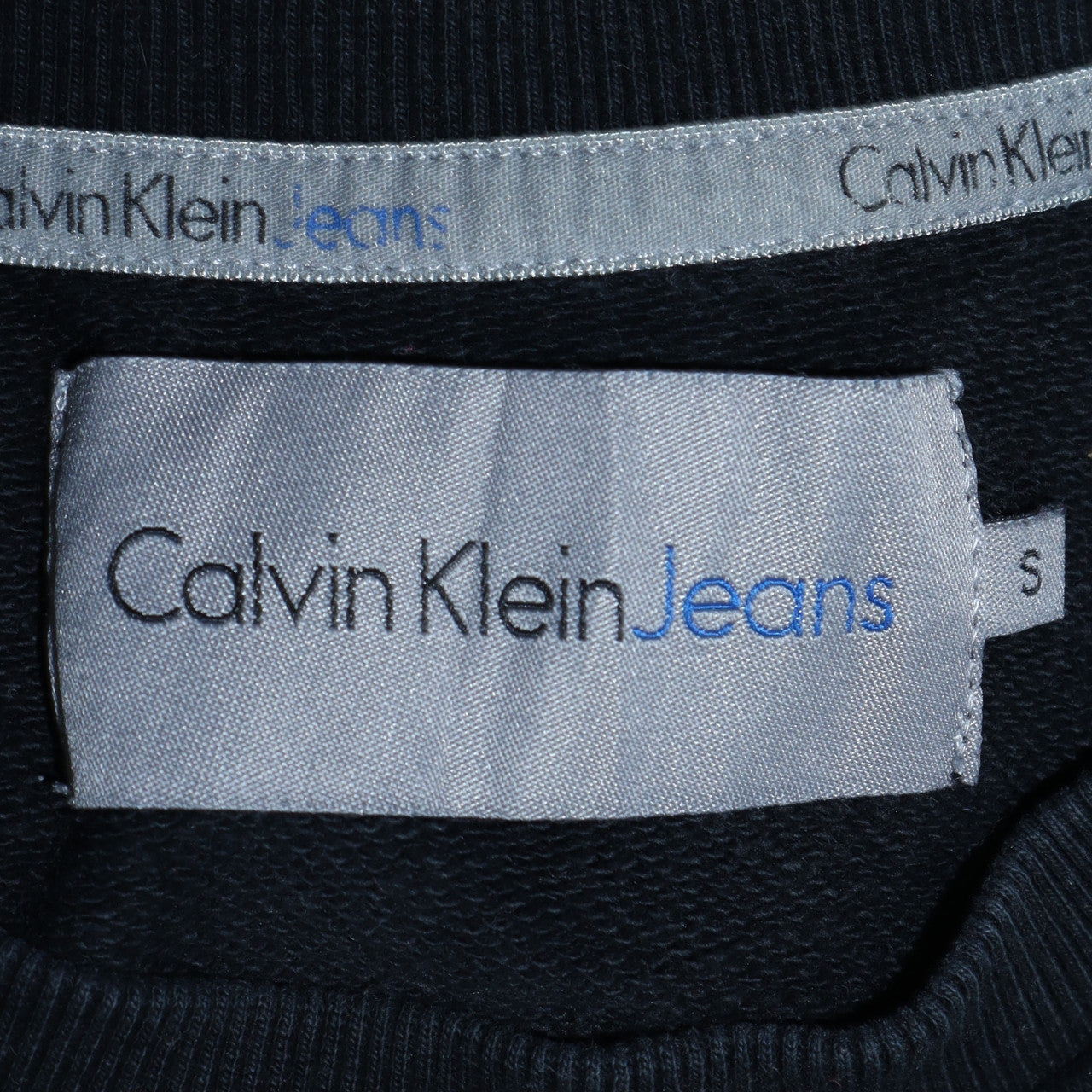 Calvin Klein Jeans Men's Black Regular Fit Cotton Sweatshirt S
