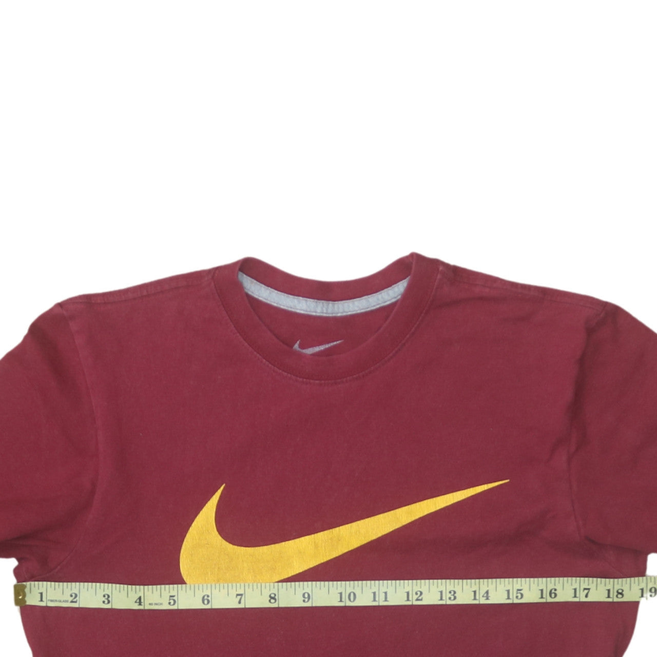 Nike Men's Red Small Regular Fit Graphic Cotton T-Shirt