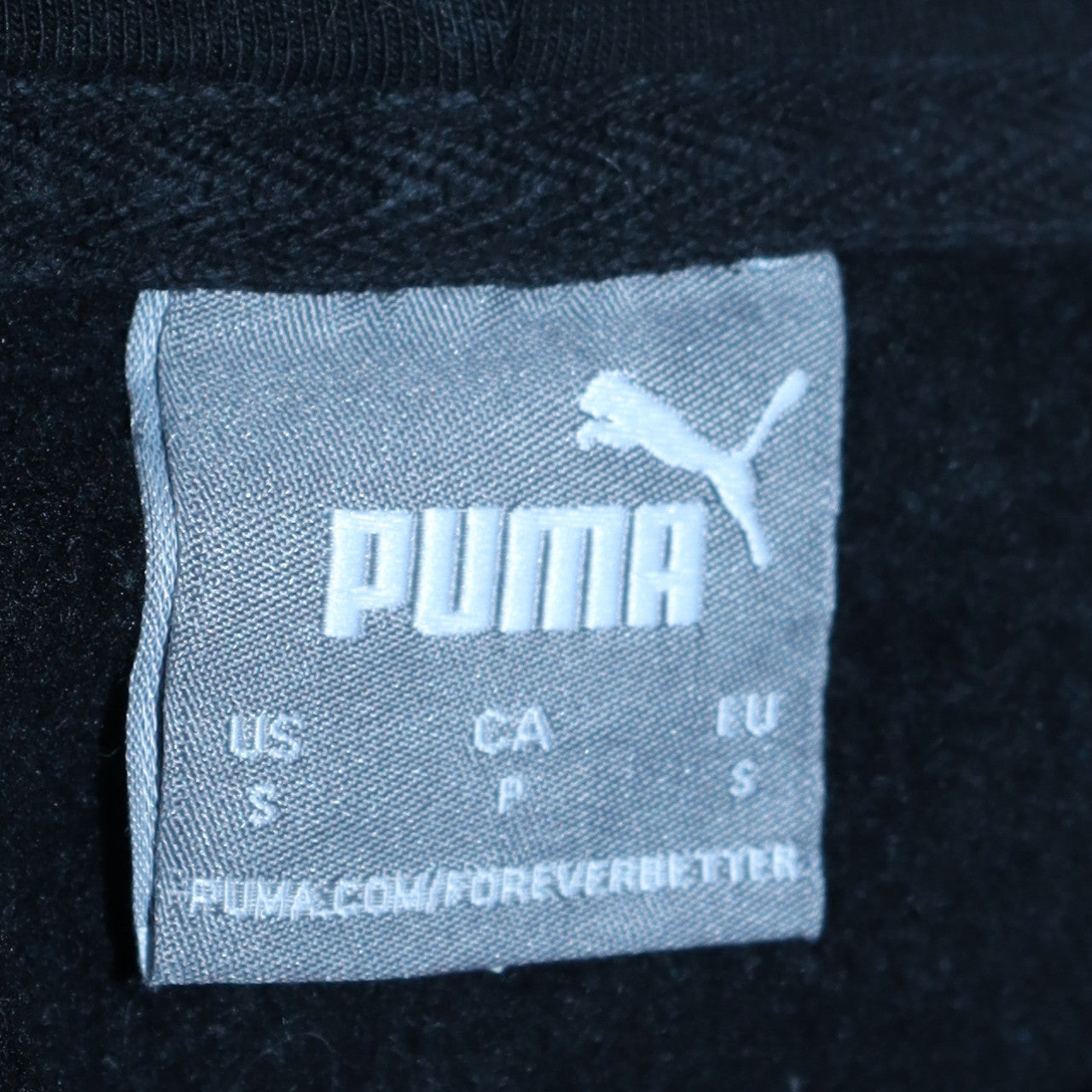 Puma Men's Black Pullover Hoodie Small Logo Fleece Sweatshirt