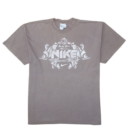 Nike Men's Brown 2XL Sportswear Graphic Print Cotton T-Shirt