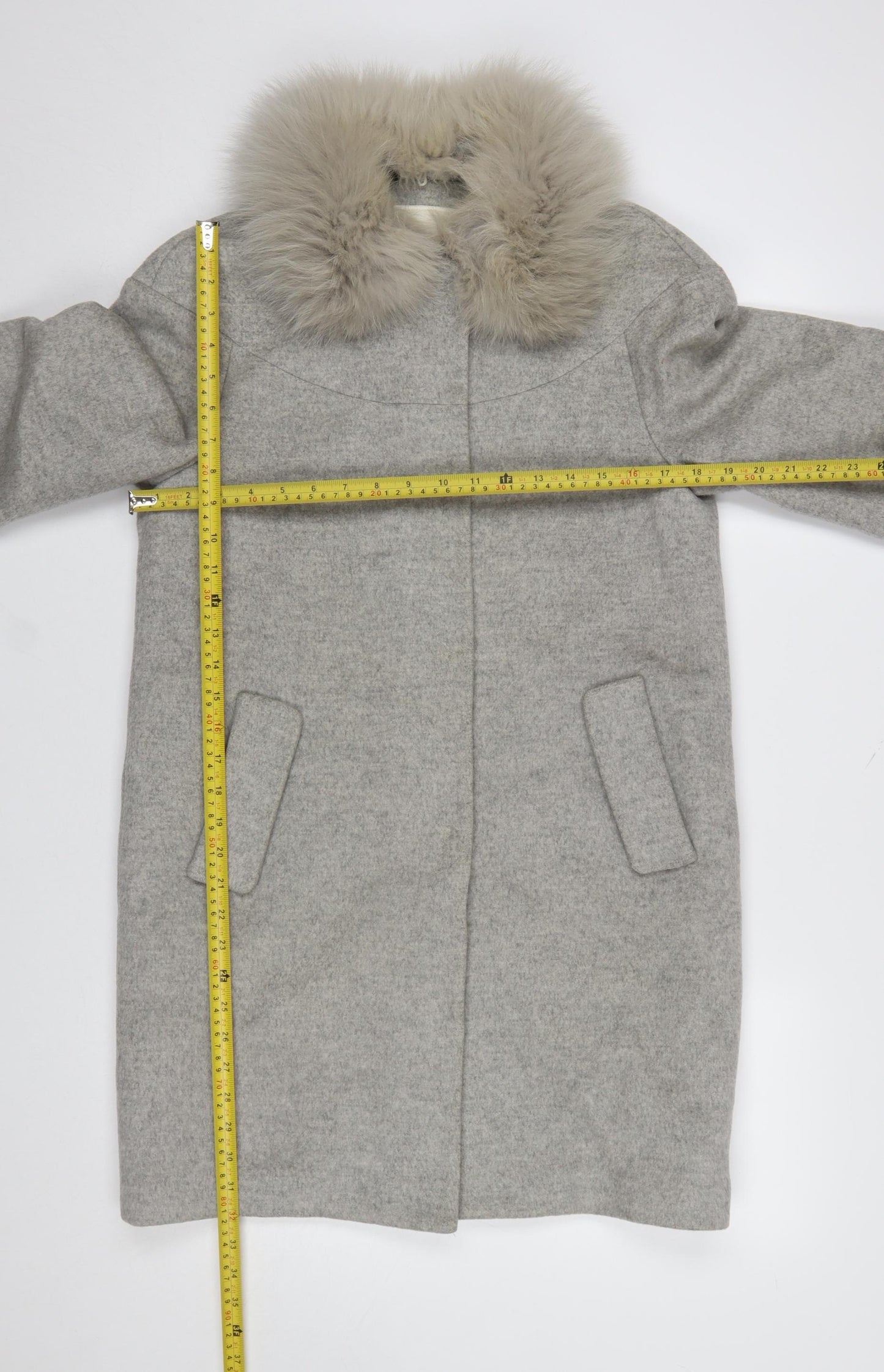 OZZO Women’s Grey Wool Fur Collar Long Overcoat Size 8
