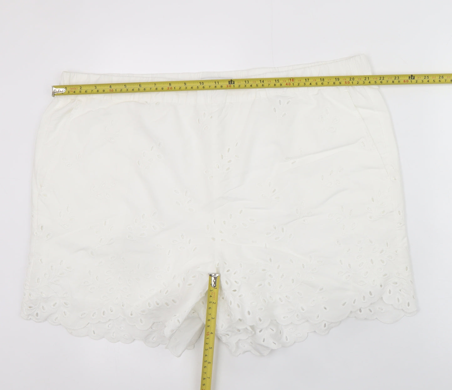 Marks and Spencer Women’s White Cotton Embroidered Chino Shorts Size 22