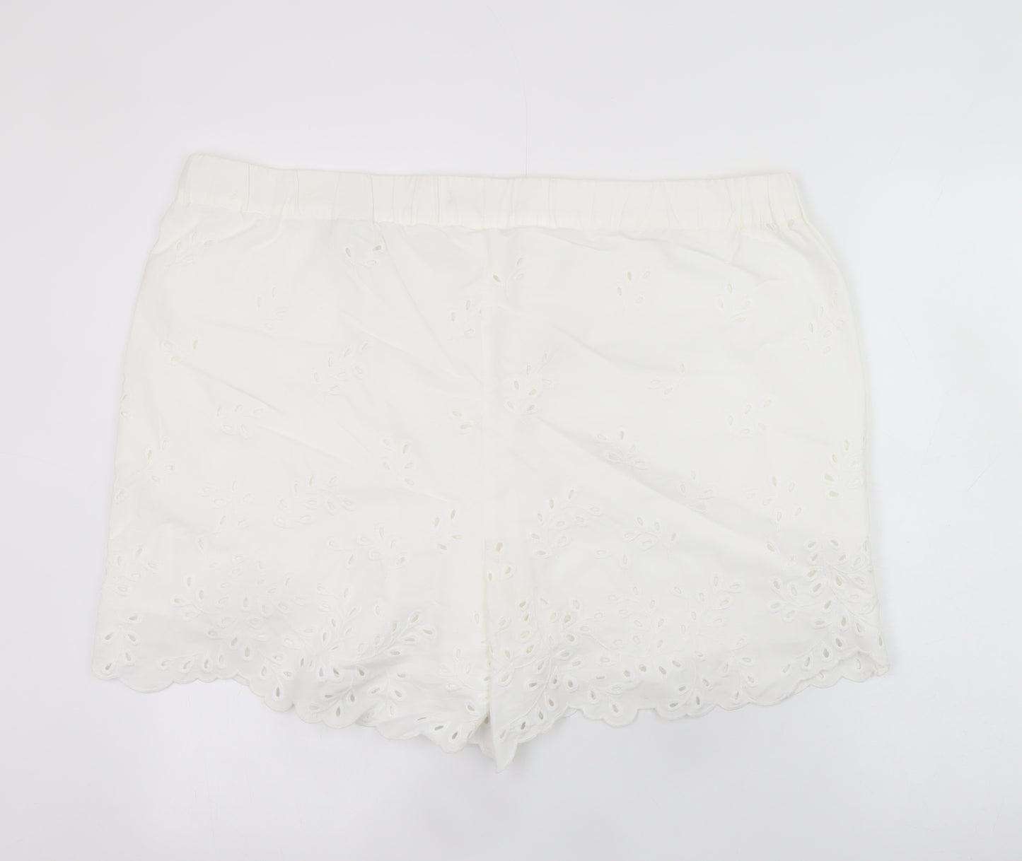 Marks and Spencer Women’s White Cotton Embroidered Chino Shorts Size 22