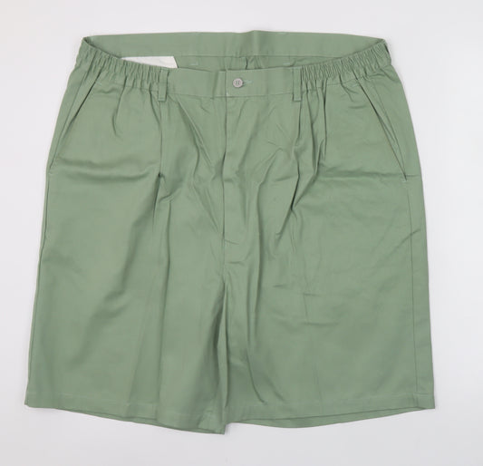 Chums Men's Green 40in Chino Shorts with Elastic Waist