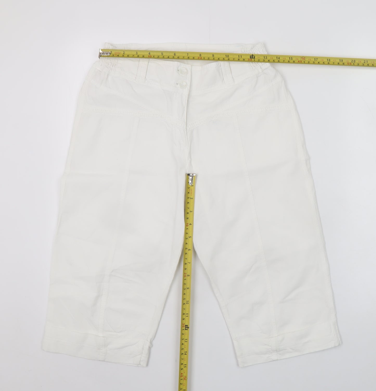 La Cotonnière Women White L Cargo Cotton Shorts