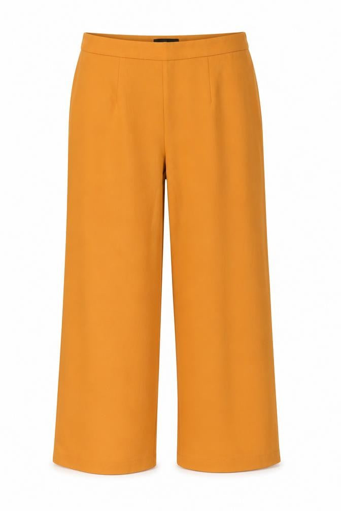 Front view of PRETTYLITTLETHING women’s brown wide-leg trousers, size UK 14