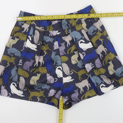 H&M Women’s Multicoloured Cat Print Pleated Chino Shorts Size 8