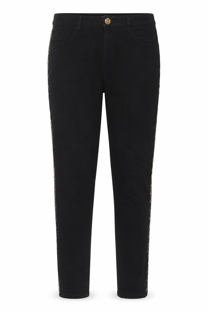 Front view of Basement Women's Black Skinny Jeans, size 8, Stretch Denim