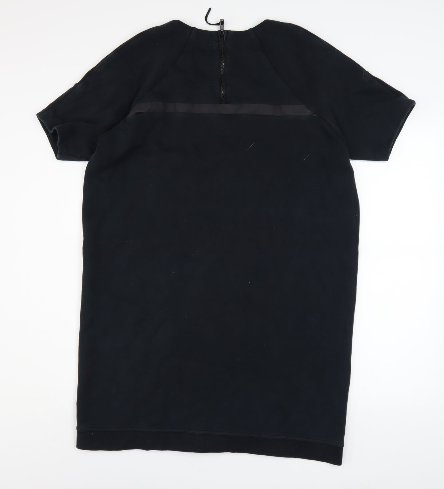 Nike Women's Black M Shift Sports Dress Short Sleeve Knee Length