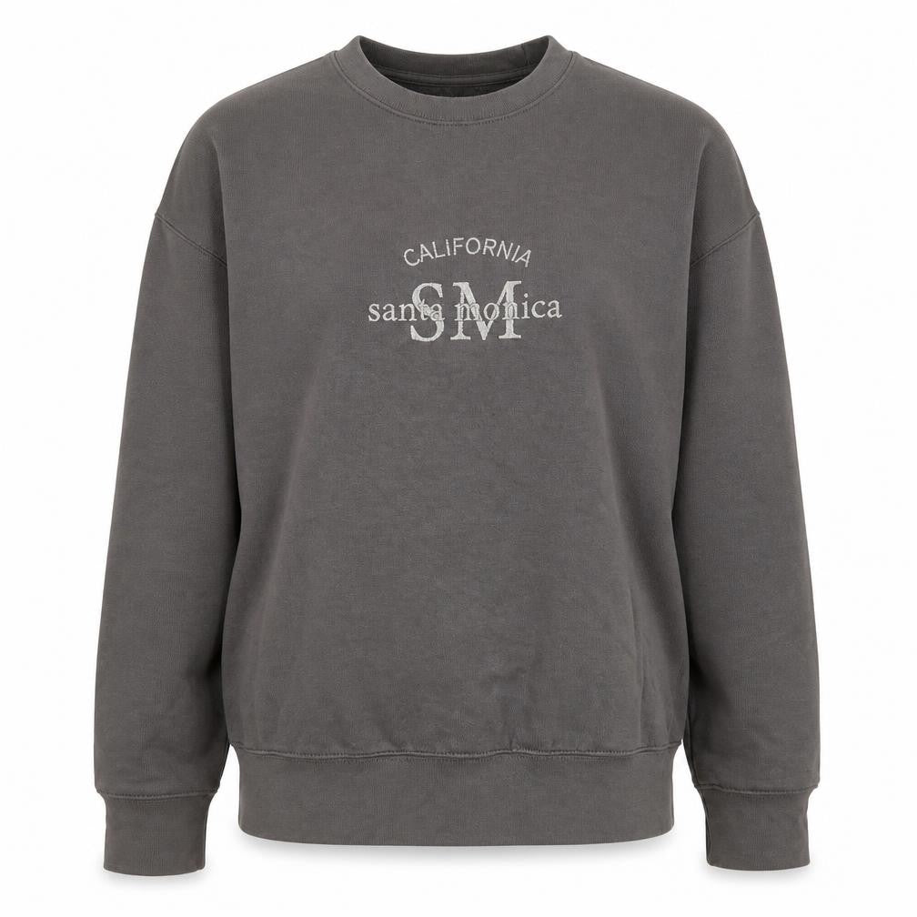 Front view of PRETTYLITTLETHING Women’s Grey Santa Monica Pullover Sweatshirt, size S