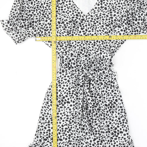 Missguided Women's Black Animal Print Short Wrap Dress Size 8
