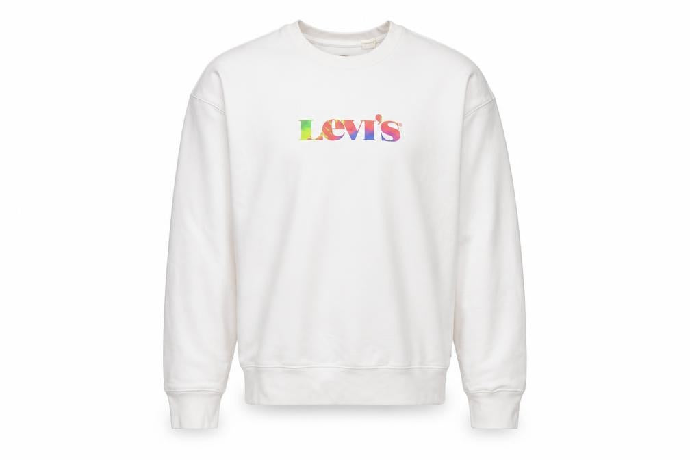 Front view of Levi's Men White Relaxed Fit Logo Pullover Sweatshirt M