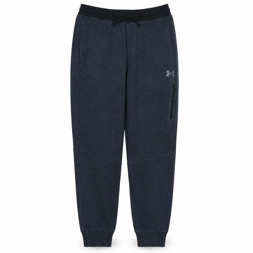 Front view of Under Armour Men's Black M Jogger Fleece Activewear Trousers