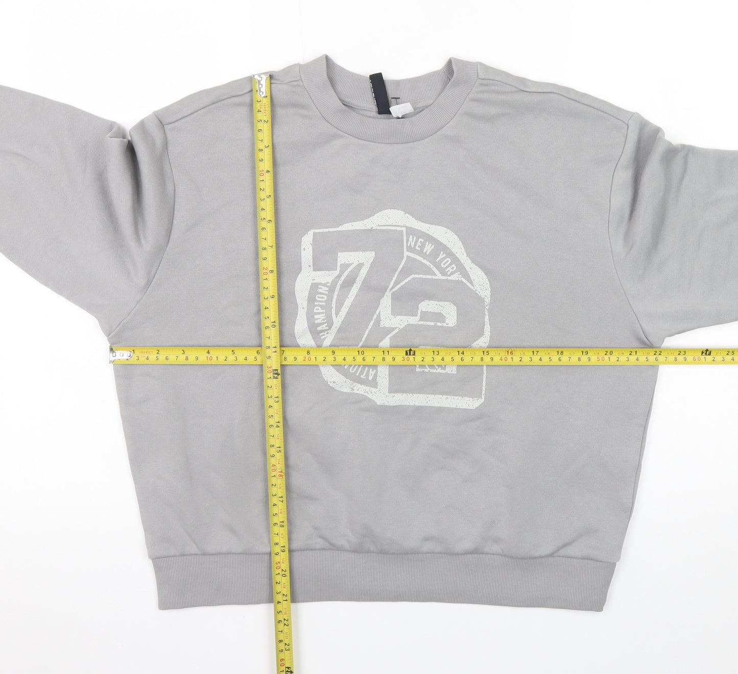 H&M Divided Men's Grey Graphic 72 Crew Neck Sweatshirt M