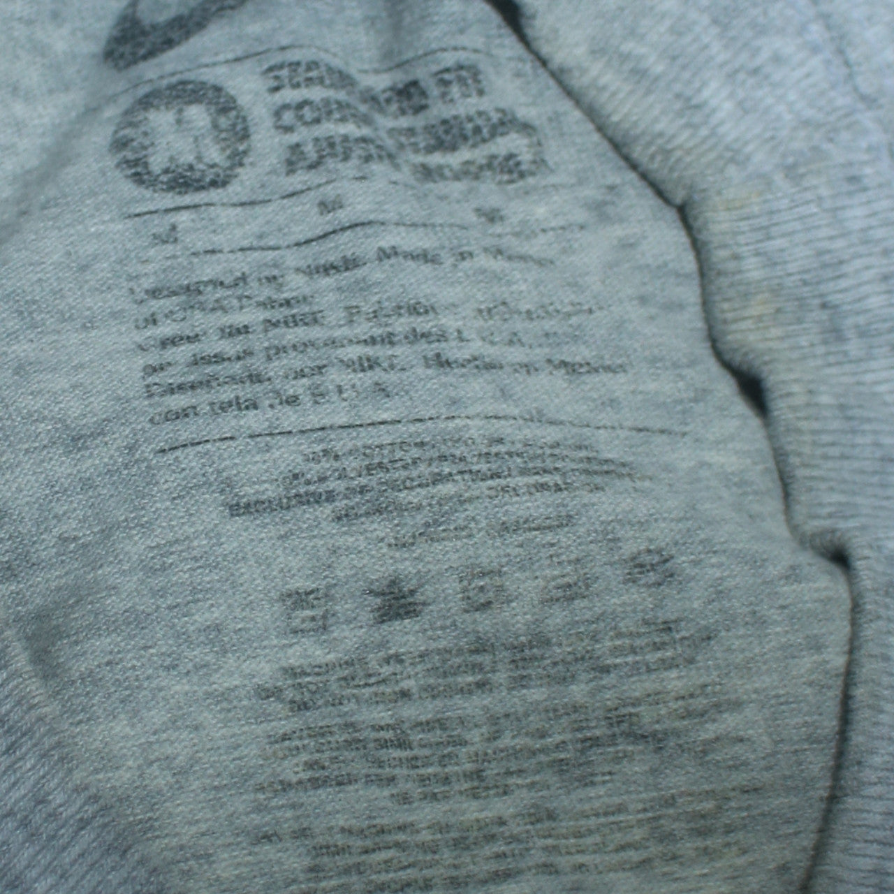 Nike Men's Grey Funny Graphic Run T-Shirt Medium