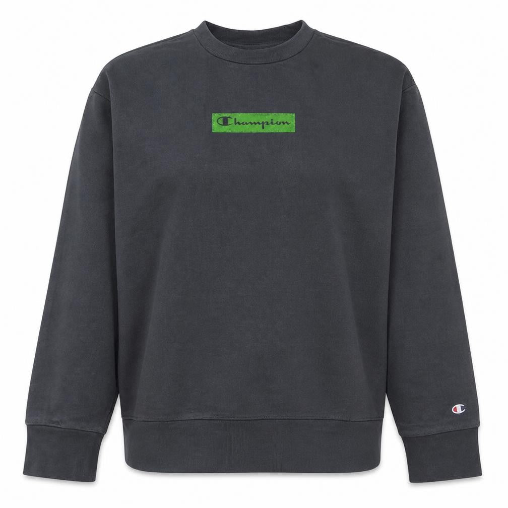 Front view of Champion Women's Black Medium Pullover Sweatshirt Cotton Blend Logo