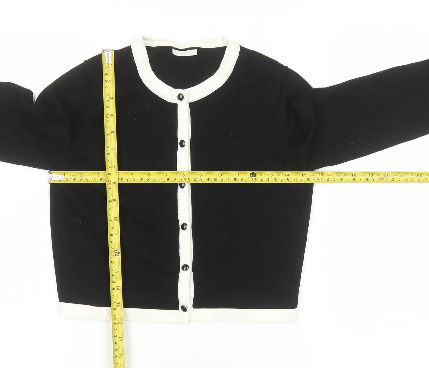 GU Women’s Black & White Cardigan S Regular Knit Classic Style