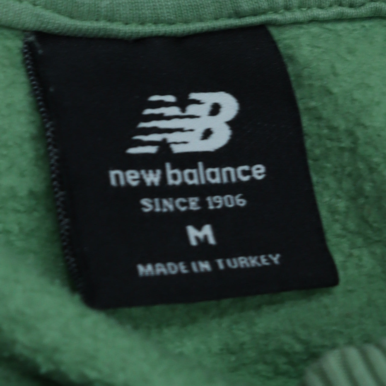 New Balance Women’s Green Cotton Pullover Sweatshirt M
