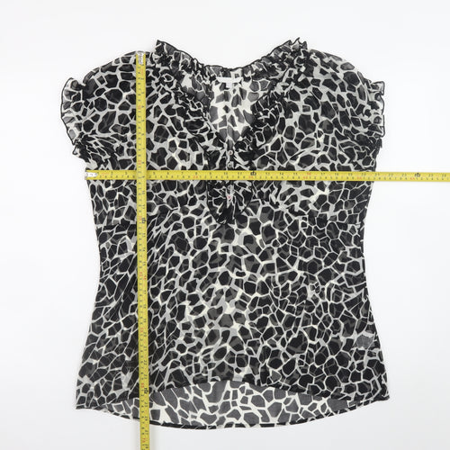 Lakeland Women’s Black Animal Print Ruffle V-Neck Chiffon Blouse Size 18